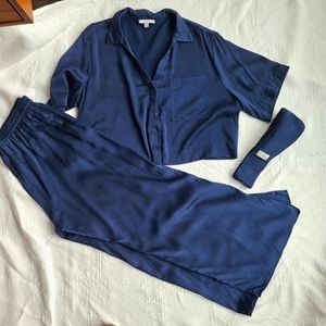 Lunya full set, top, pant, mask, navy, size large